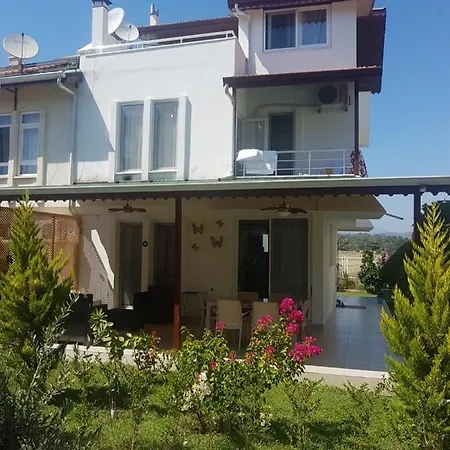 Triblex Villa I Private Beach I Walking Distance To The Sea 300 Meters Side Exterior photo