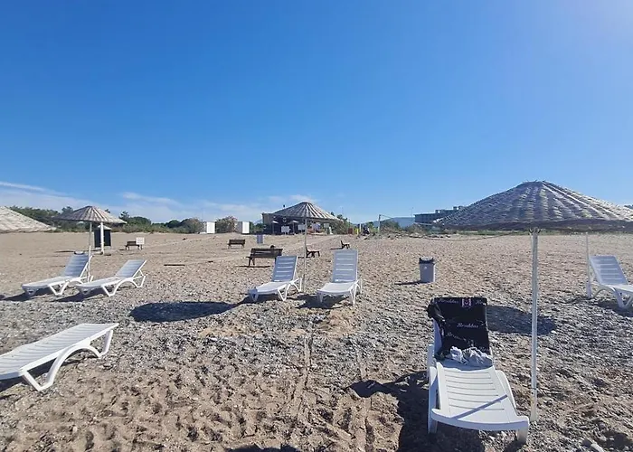Triblex Villa I Private Beach I Walking Distance To The Sea 300 Meters